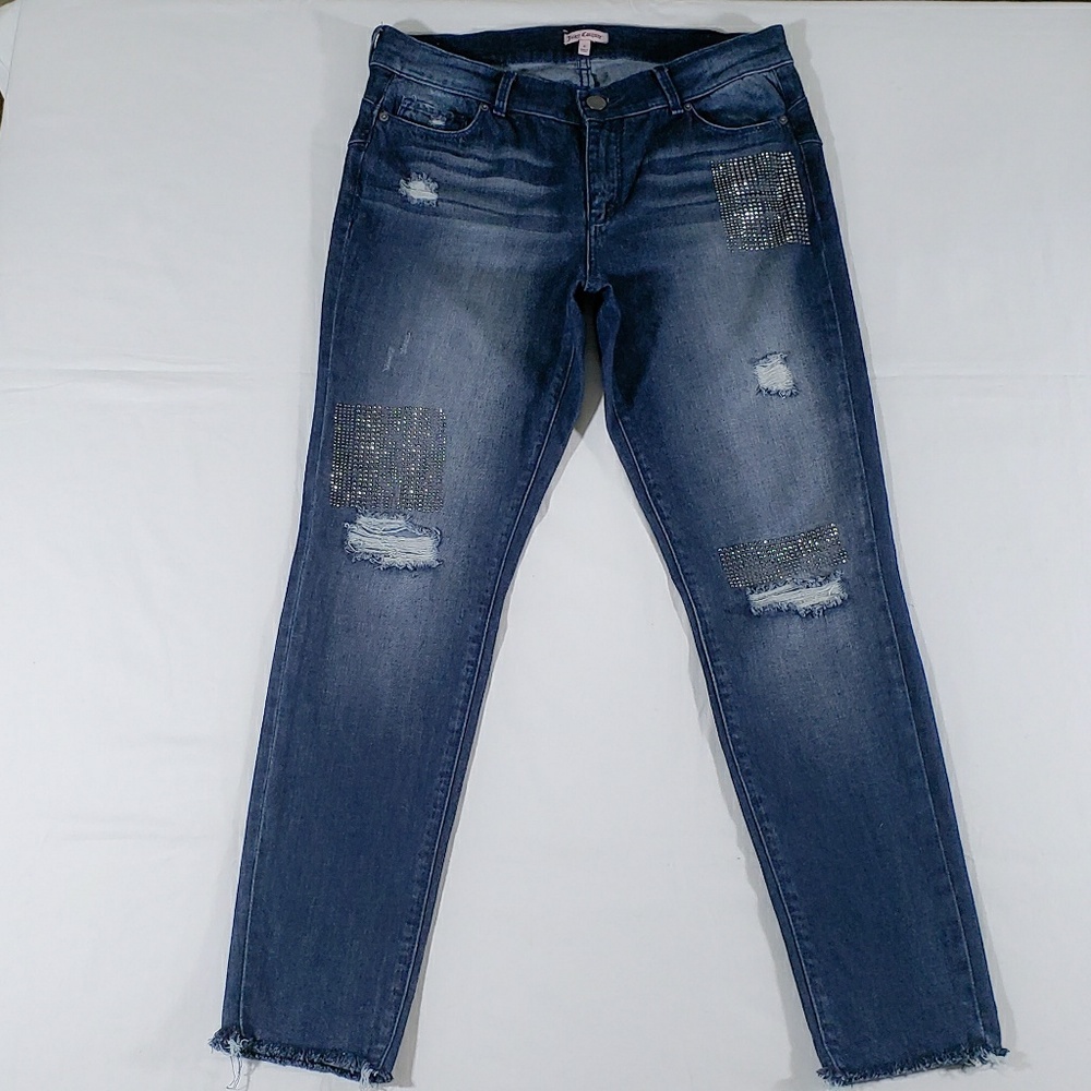 FINAL PRICE!! JUICY CUTOUTURE Distressed Skinny.